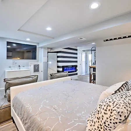 Stylish Dc Studio About 5 Mi To National Mall!